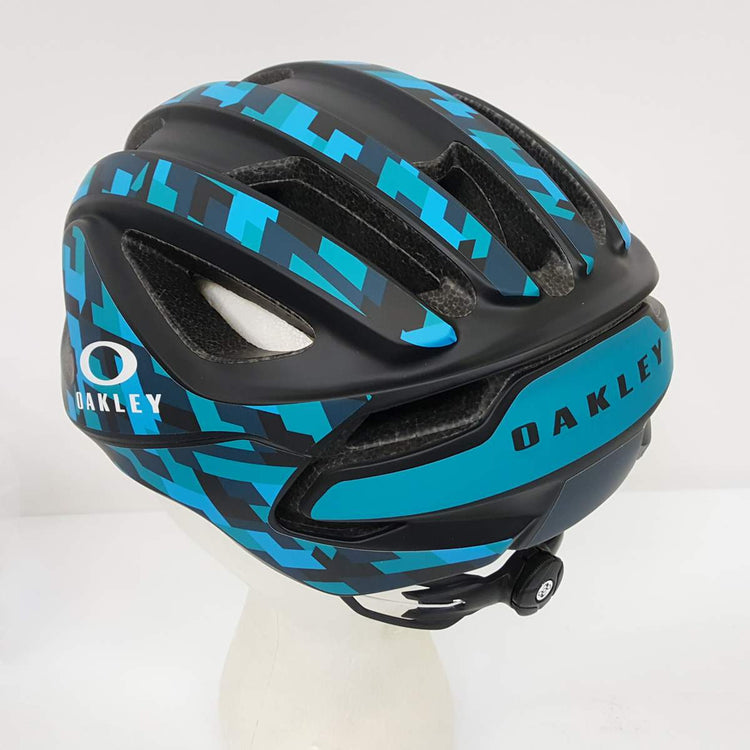 Oakley ARO3